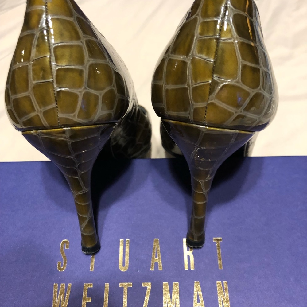 Stuart Weitzman - Picture 7 of 7